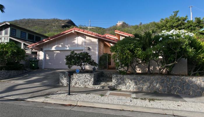 1244  Mokuhano Street Kalama Valley, Hawaii Kai home - photo 1 of 1