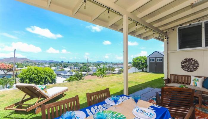 1250  Manulani Street Keolu Hills, Kailua home - photo 1 of 1