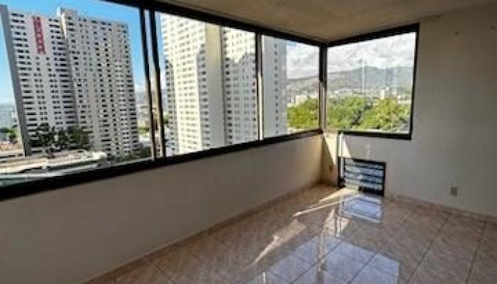 Kukui Plaza condo # E1414, Honolulu, Hawaii - photo 1 of 9