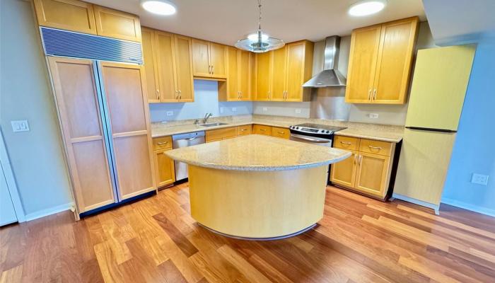 Moana Pacific condo # II2305, Honolulu, Hawaii - photo 1 of 17