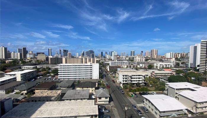 Bellevue Towers condo # 1102, Honolulu, Hawaii - photo 1 of 1