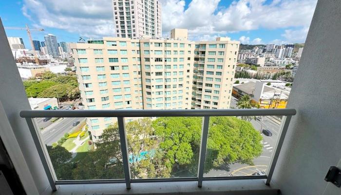 Holomua condo # 1502, Honolulu, Hawaii - photo 1 of 1