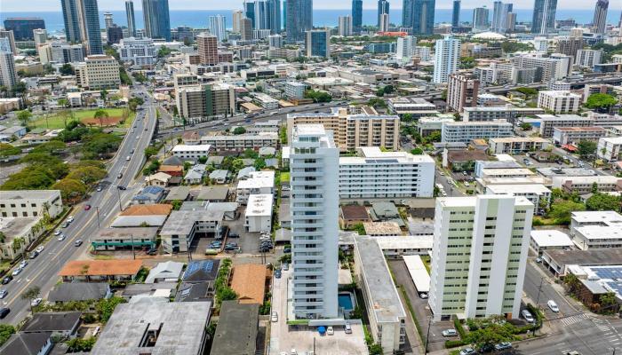 Wilder Tower condo # 17, Honolulu, Hawaii - photo 1 of 1