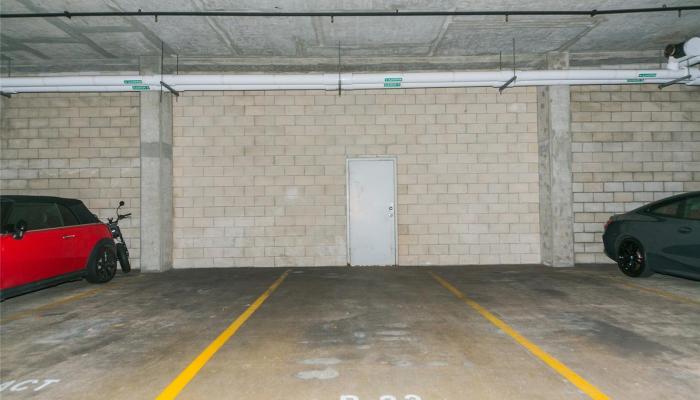 Nauru Tower condo # B-23, Honolulu, Hawaii - photo 1 of 1