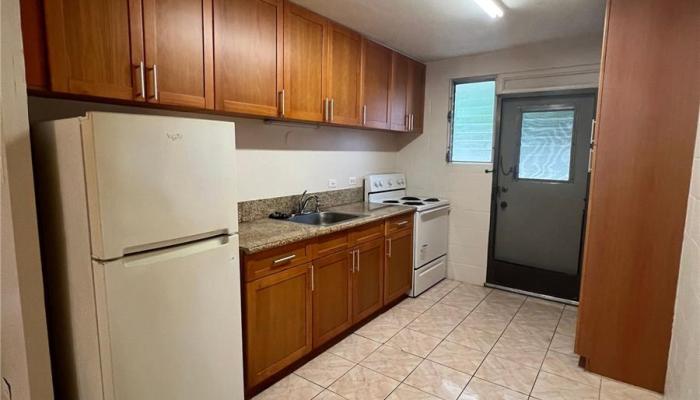 1335 Wilder Ave Honolulu - Rental - photo 1 of 15