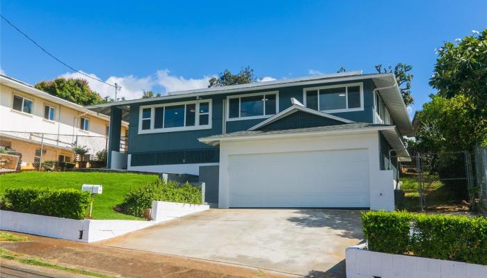 1353  Ainapua Street Moanalua Gardens, Honolulu home - photo 1 of 1