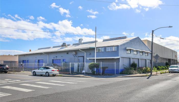 1353 Moonui Street Honolulu Oahu commercial real estate photo1 of 1