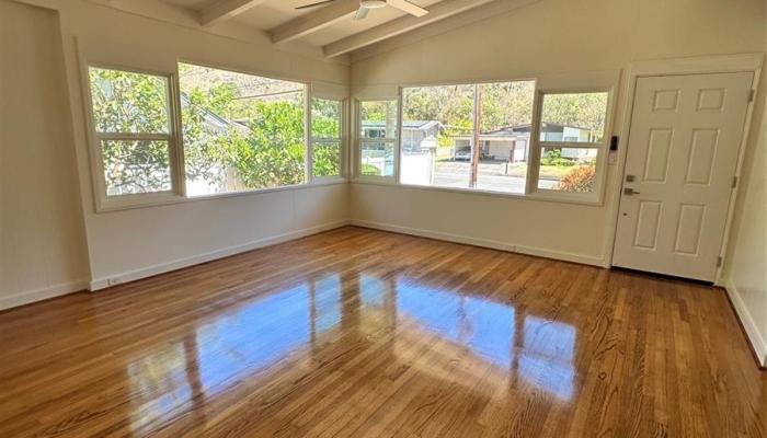 1360 Ala Aolani St Honolulu - Rental - photo 1 of 25