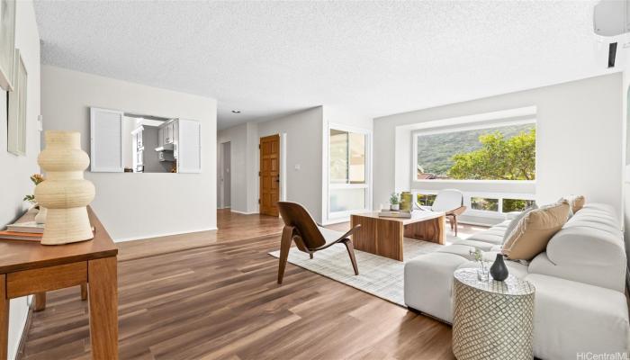 1373  Kaeleku Street Kalama Valley, Hawaii Kai home - photo 1 of 1