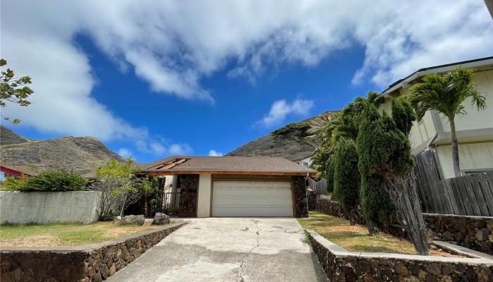 1395  Kaeleku Street Kalama Valley, Hawaii Kai home - photo 1 of 1