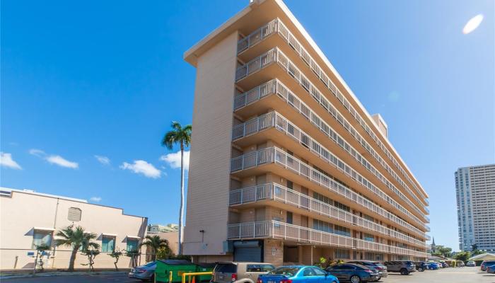 Maile Terrace condo # B401, Honolulu, Hawaii - photo 1 of 25