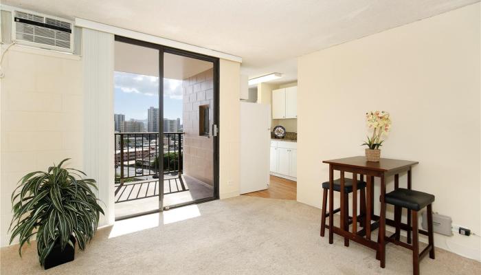 Luna-liho Towers condo # 1206, Honolulu, Hawaii - photo 1 of 1