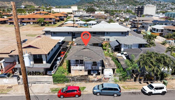 1428  Alokele Street Kalihi Area, Honolulu home - photo 1 of 17