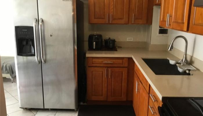 Ward Villa condo # 301, Honolulu, Hawaii - photo 1 of 14