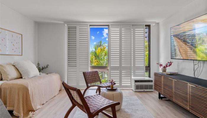 Piikoi Atrium condo # 306, Honolulu, Hawaii - photo 1 of 1