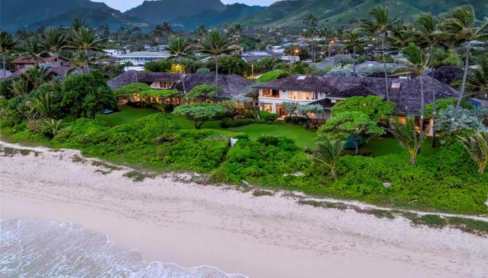 145  Kailuana Loop Beachside, Kailua home - photo 1 of 1