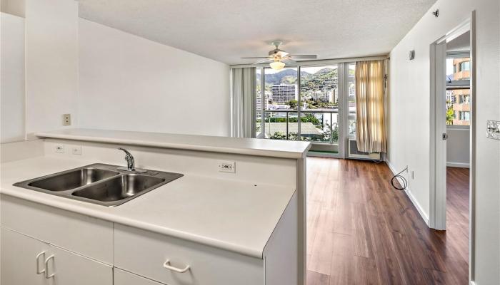 1450 Young St condo # 806, Honolulu, Hawaii - photo 1 of 1