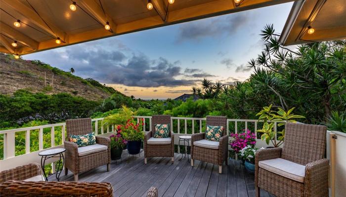 1510  Kalaniiki Street Kalani Iki, Diamond Head home - photo 1 of 1