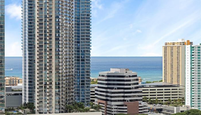 The Park on Keeaumoku condo # 2402, Honolulu, Hawaii - photo 1 of 25
