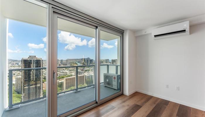 The Park on Keeaumoku condo # 3703, Honolulu, Hawaii - photo 1 of 25