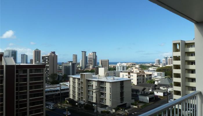 Sky Tower Apts condo # 603, Honolulu, Hawaii - photo 1 of 14
