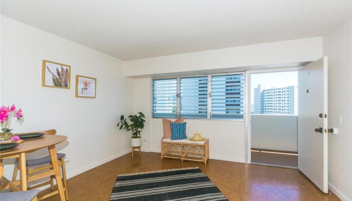 Westview Plaza condo # 604, Honolulu, Hawaii - photo 1 of 1