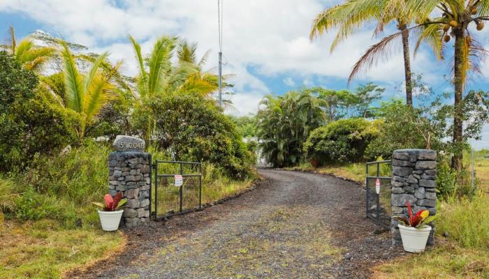 15-2048  5th Ave Hwn Paradise Pk, Puna home - photo 1 of 23