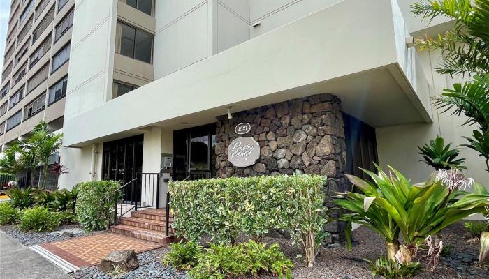 Punahou Chalet condo # 302, Honolulu, Hawaii - photo 1 of 1