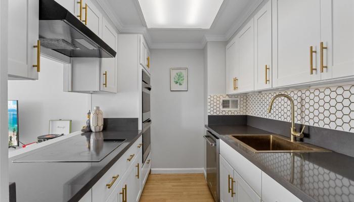 Village Maluhia condo # 1002, Honolulu, Hawaii - photo 1 of 19