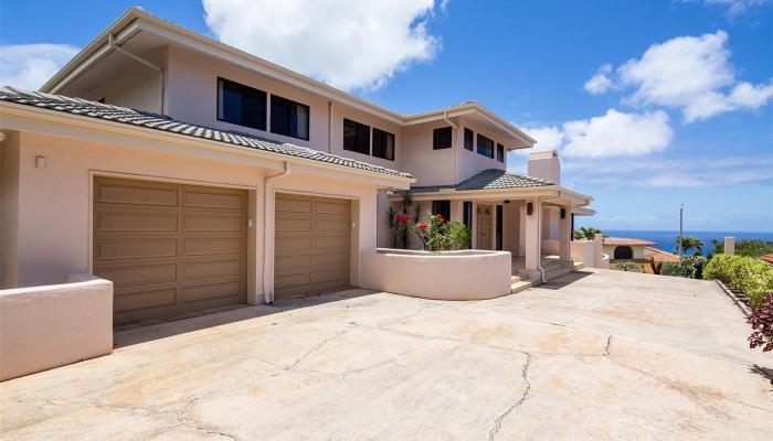 154 Maono Place Honolulu - Rental - photo 1 of 25