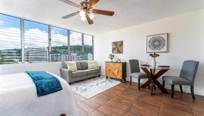 Punahou Gardens Apts condo # A801, Honolulu, Hawaii - photo 1 of 1