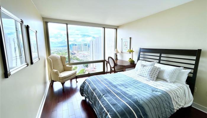 The Watermark condo # 3104, Honolulu, Hawaii - photo 1 of 20