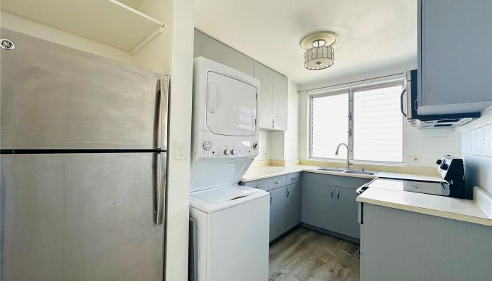 1555 Pohaku St Honolulu - Rental - photo 1 of 6