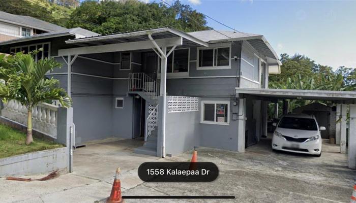 1558  Kalaepaa Drive Kalihi Valley, Honolulu home - photo 1 of 12