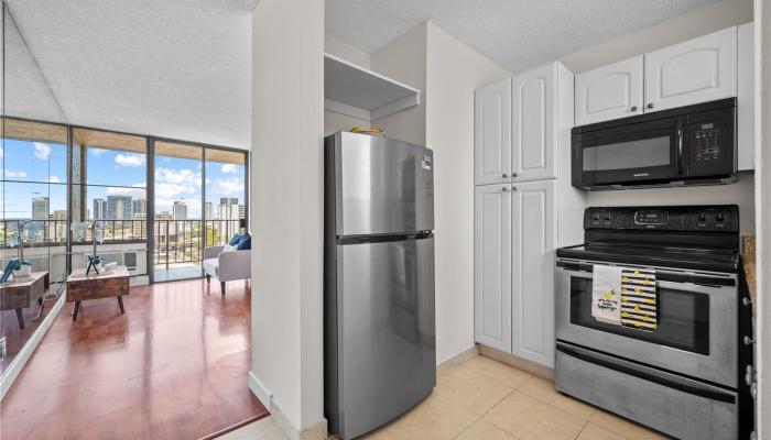 Makiki Plaza condo # 1104, Honolulu, Hawaii - photo 1 of 1