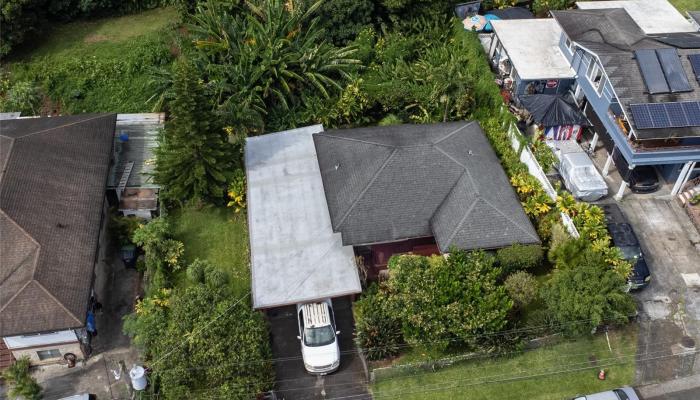 1563  Kalaepaa Drive Kalihi Valley, Honolulu home - photo 1 of 22