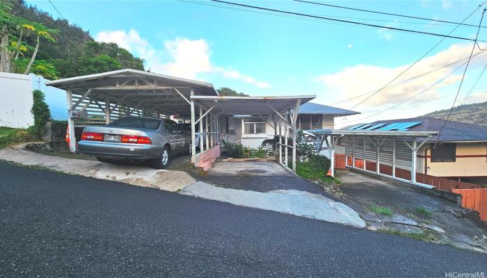 1565  Noe Street Kalihi Uka, Honolulu home - photo 1 of 1