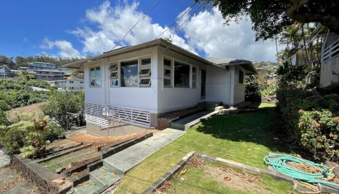 1569 Alewa Drive Honolulu - Rental - photo 1 of 1