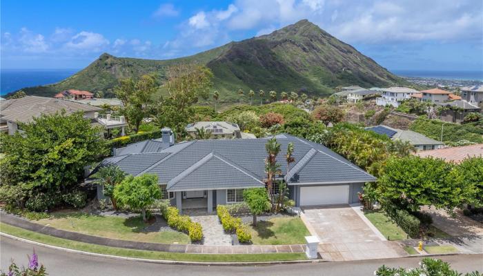 157  Hoolako Place Napali Haweo, Hawaii Kai home - photo 1 of 1