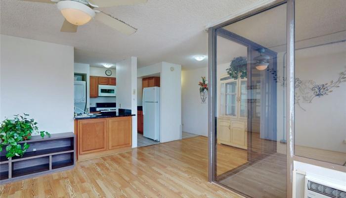 Pakalana condo # 1601, Honolulu, Hawaii - photo 1 of 1