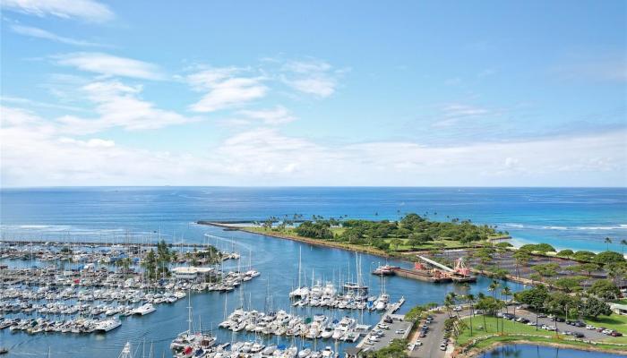 Yacht Harbor Towers condo # 2608, Honolulu, Hawaii - photo 1 of 15