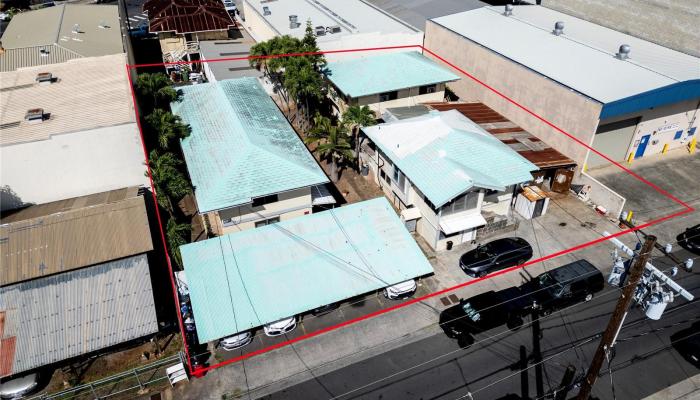1611 Kahai St Honolulu - Multi-family - photo 1 of 25
