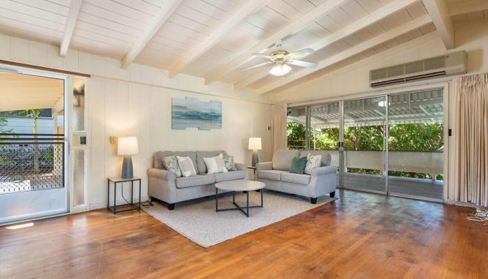 1616  Ala Amoamo Street Moanalua Gardens, Honolulu home - photo 1 of 1