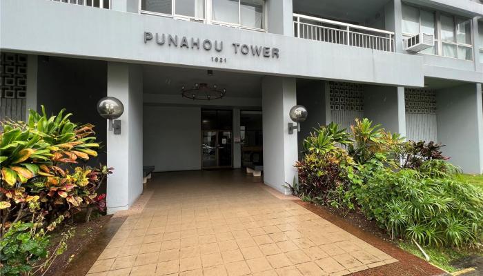 Punahou Tower condo # 402, Honolulu, Hawaii - photo 1 of 15
