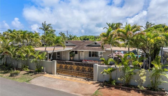 163  Hauoli Street Kalama Tract, Kailua home - photo 1 of 1