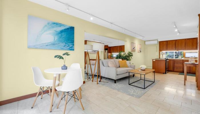 Punahou Terrace condo # B101, Honolulu, Hawaii - photo 1 of 1