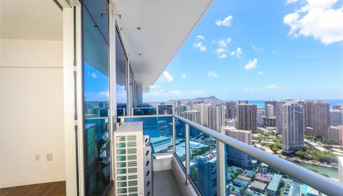 Kapiolani Residence condo # 4510, Honolulu, Hawaii - photo 1 of 15