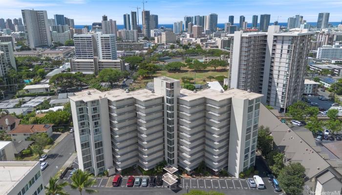 Consulate condo # 205, Honolulu, Hawaii - photo 1 of 15