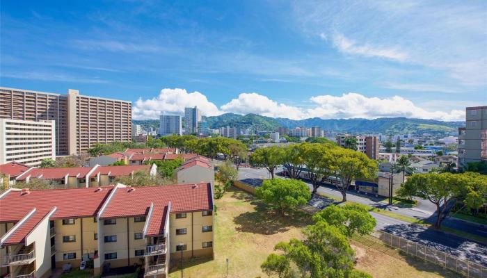 Holiday Manor condo # 816, Honolulu, Hawaii - photo 1 of 1