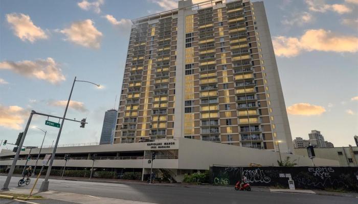 Kapiolani Manor condo # 404, Honolulu, Hawaii - photo 1 of 12